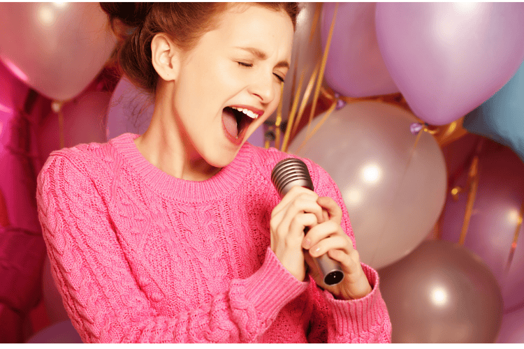 KTV唱歌必須知道的6個(gè)小常識(shí),你get到了嗎? KTV唱歌必須知道的6個(gè)小常識(shí),你get到了嗎?